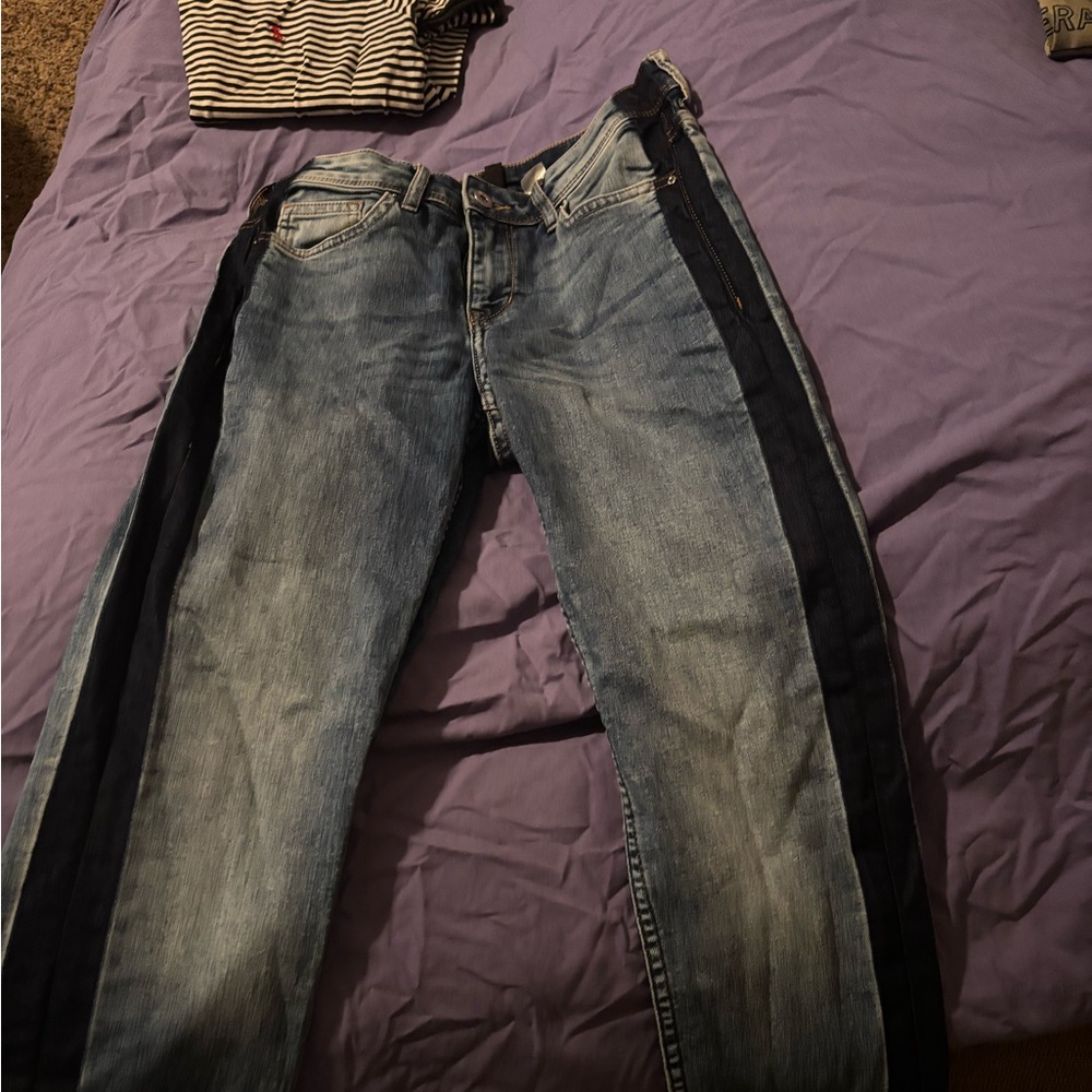 Women’s Blue Jeans with Blac Stripe